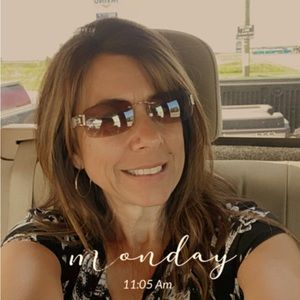 Meet your Posher, Wendy